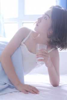 乖我硬了H秘書1V1