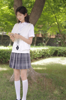 女朋友太騷了每次進去都覺得很熱