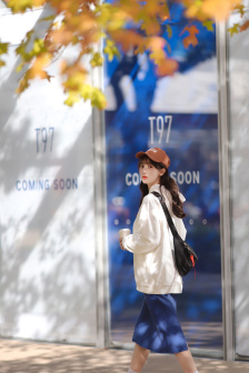 摸70歲老太的奶頭