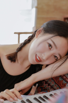 金鯪豈是池中物