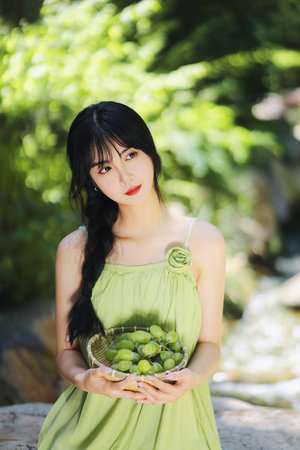 歐美亂婦無碼免費視頻