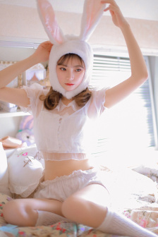 蜜桃國精產品二三三區