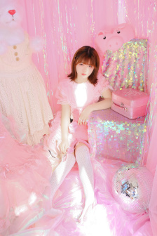 亞洲自偷自拍另類圖片二區