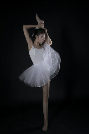 乖把腳分開BY夏暖暖小說免費閱讀