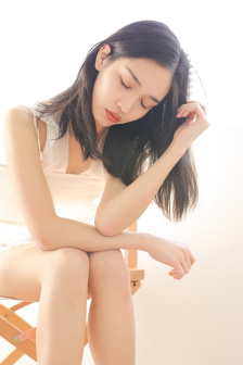 滿天星《高壓監獄》免費播放