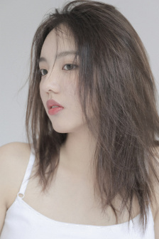 男生和女生一起拆拆很痛的輪滑鞋30分鐘