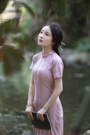 女教師被內謝流白漿