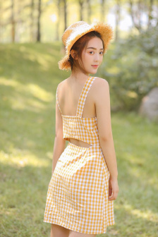 美女抖動大球球舞蹈