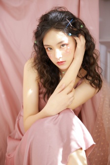 狂暴少婦高清在線播放