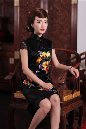 動漫美女爆羞羞動漫