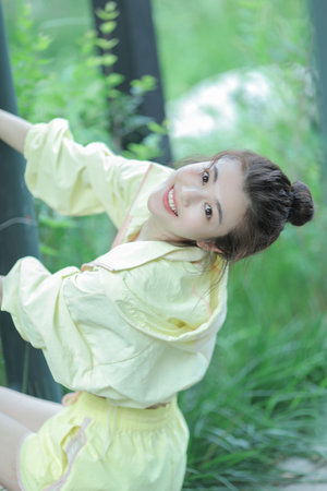 女野人1984電影完整版