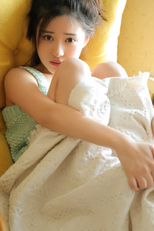 電影《當著老公的面被欺負》