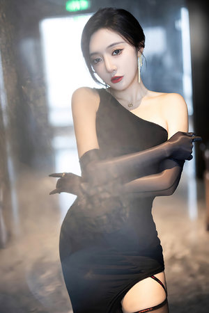 鄉村亂情胡秀英