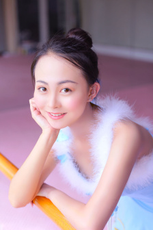 老趙與陳婷的第一次相遇