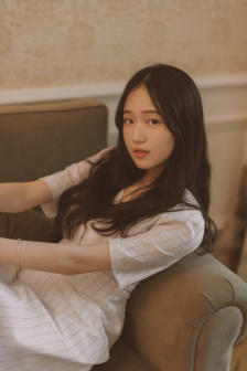 白家三姐妹全部章節目錄