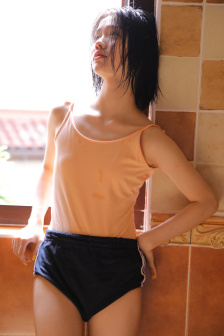 美麗小蜜桃在線觀看免費高清版電視劇