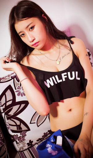 偷偷魯2025精品偷拍