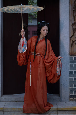 99九九國產精品視頻