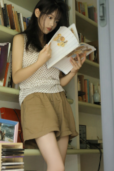 《金花瓶楷梅花2》播放