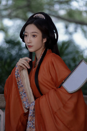 《美麗的小蜜桃2》女主是誰