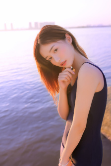 《坐公交上班的蘇晴》小說