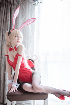 從下往上吻和向上親吻的區別