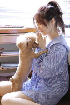 一邊吃奶一邊添P好爽視頻