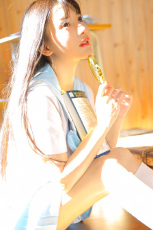 爸爸開女兒小包視頻最新消息