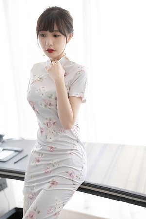 重生之富在深山 小說