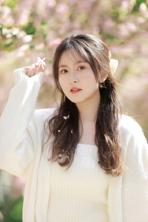 《墮落女祭司》動漫免費觀看全集