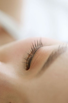 《初試云雨情》法國