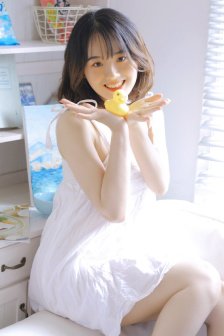 色愁久久久人愁久人生無悔意思相近